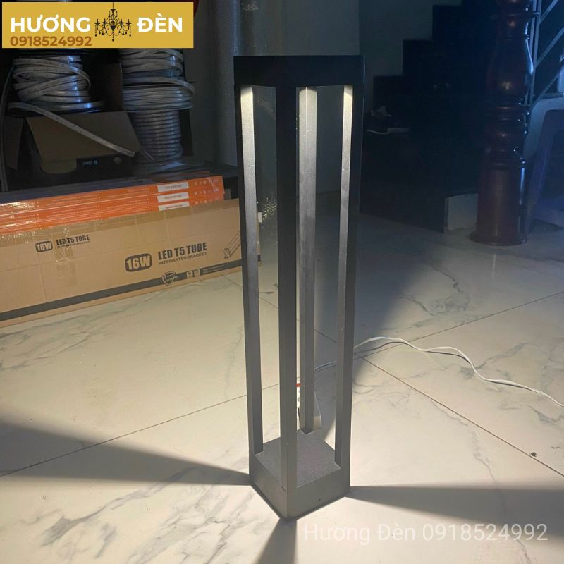 den-tru-cot-san-vuon-chinh-hang-dt12